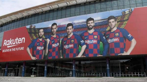 كورونا يتسلل إلى نادي برشلونة