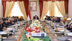 بعد استدعاء هادي مستشارية واستقباله نائبه ورئيس حكومته.. تعديل حكومي مرتقب يطيح بشخصيات معروفة يشمل 10 وزارات – (أسماء وتفاصيل)
