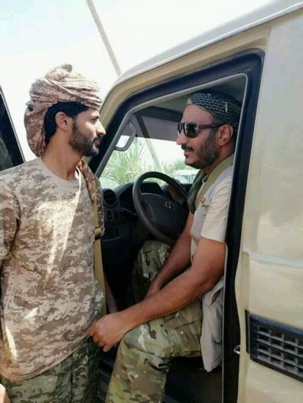 الخوداني: هذا هو نجل نائب رئيس البرلمان الذي ترك الدنيا وحمل سلاحه بجانب العميد ليستعيد وطنه..! (صورة)