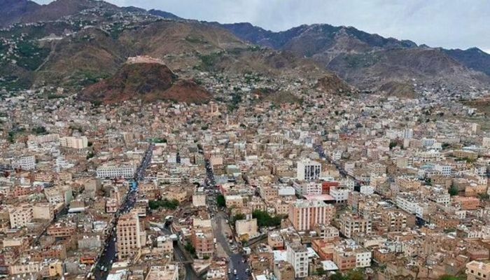 تقرير حقوقي يوثق 470 انتهاكا لعصابة الحوثي خلال 6 أشهر في تعز.