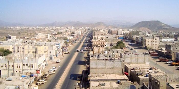 احتجاجات غاضبة في محافظة لحج بسبب انقطاع الكهرباء