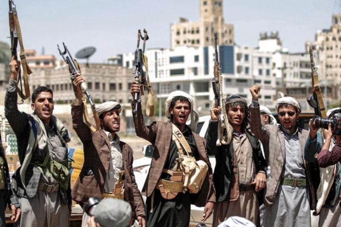 وثيقة مسربة تكشف حجم الفساد في قيادات مليشيا الحوثي في اليمن