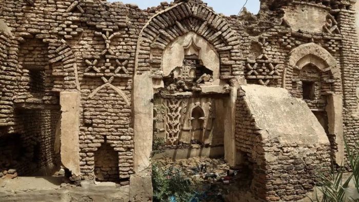 الحكومة تتهم عصابة الحوثي بمحاولة محو التراث والحضارة اليمنية