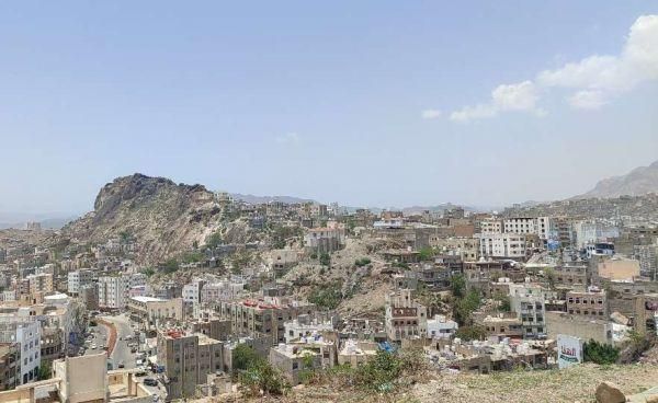 تمهيدا لتهريبه الى خارج البلاد:  مليشيا الاصلاح  تفرج عن شقيق حمود  المخلافي بعد قتله جندي حكومي