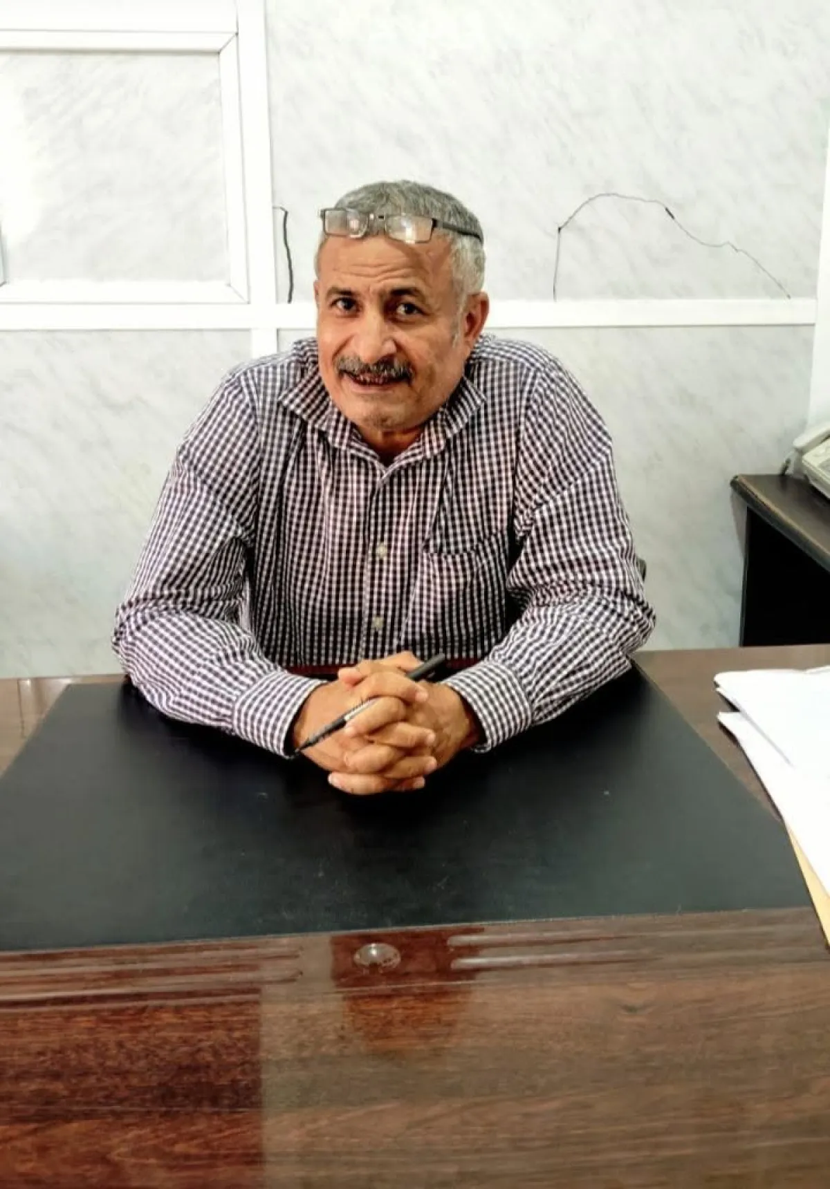 مدير كهرباء تعز يكشف عن عرض رشوة لقطع الخدمة ويؤكد: "تعز ليست للبيع"