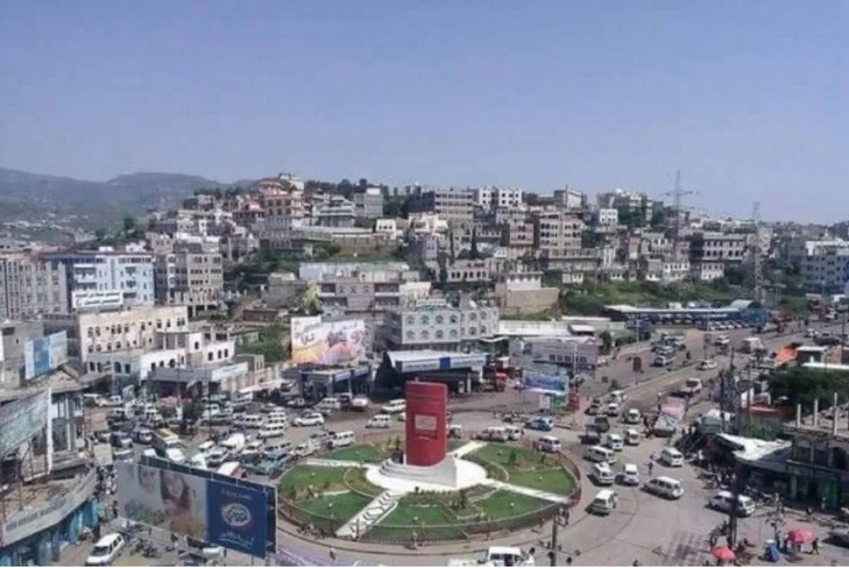 مليشيا الحوثي تحرم أحياءً في إب من المياه لأكثر من ستة أسابيع